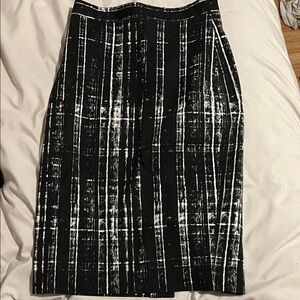 Banana Republic Black and White Vertical Print Pencil Skirt